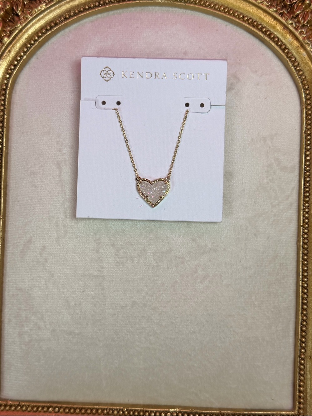 Kendra Scott Ari Heart Gold Pendant Necklace White Druzy $65 - Picture 4 of 6